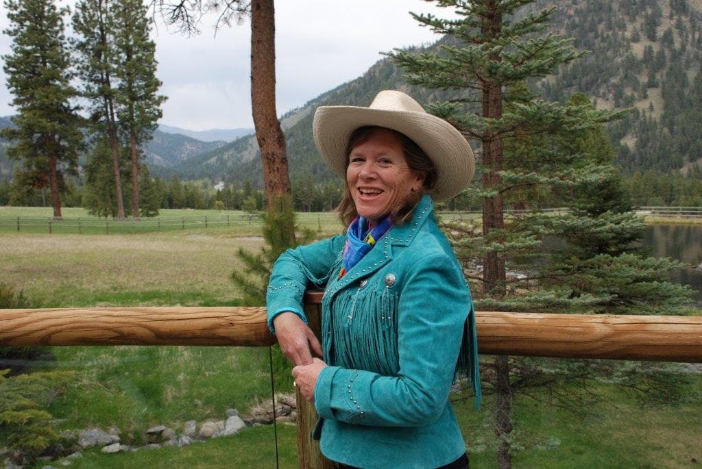 0565: Nancy Brown - Equestrian Travel Writer Travelling the World to Ride Horses cover art