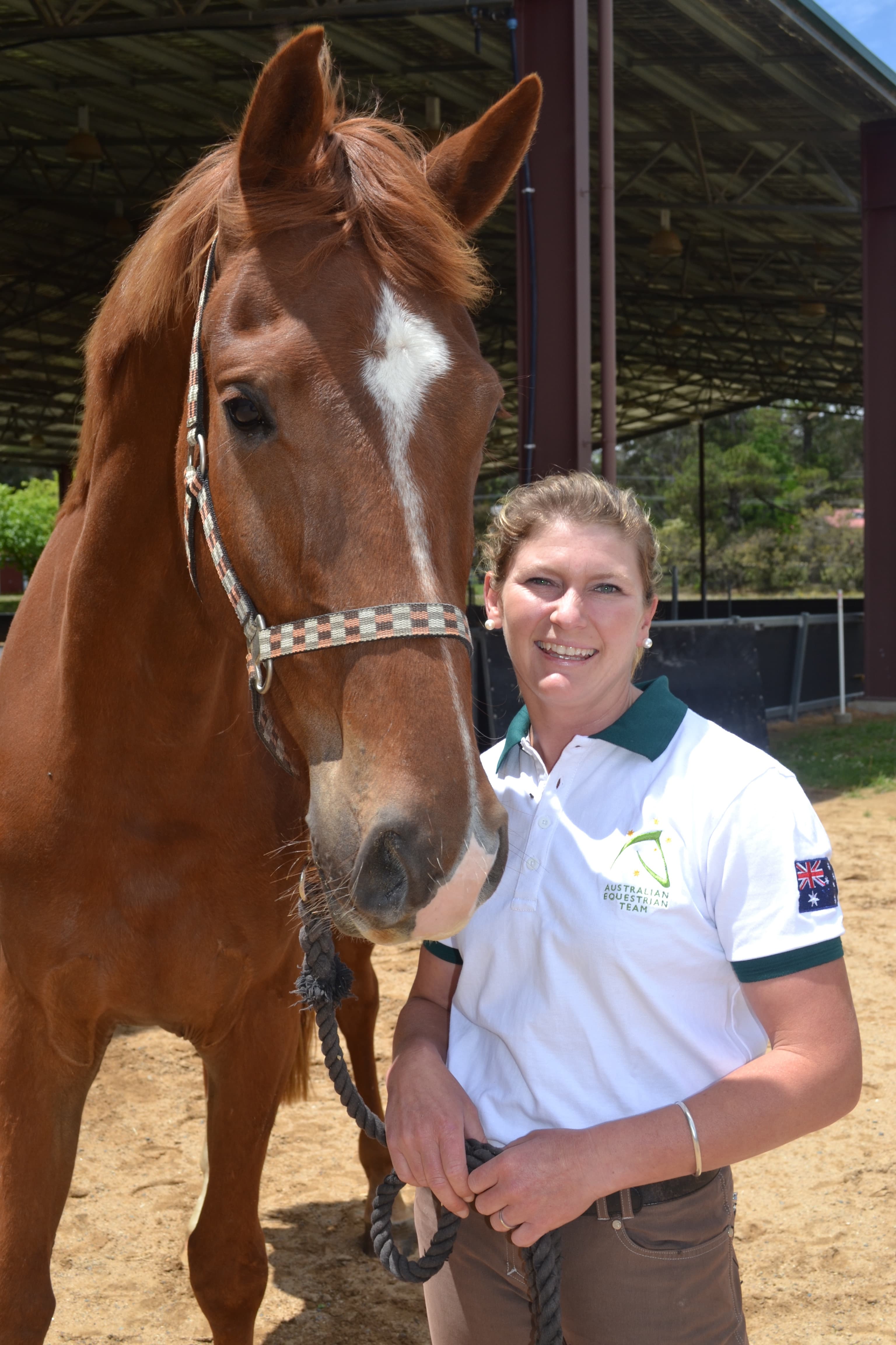 0484: Annyka Overton LC - Mixing Classical Training, Natural Horsemanship and Mindset Coaching to Overcome Fear in Horses and Humans (Listeners' Choice) cover art